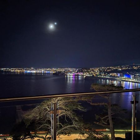 Panoramic Sea Views, Sleeps 4, Torquay Lägenhet Exteriör bild