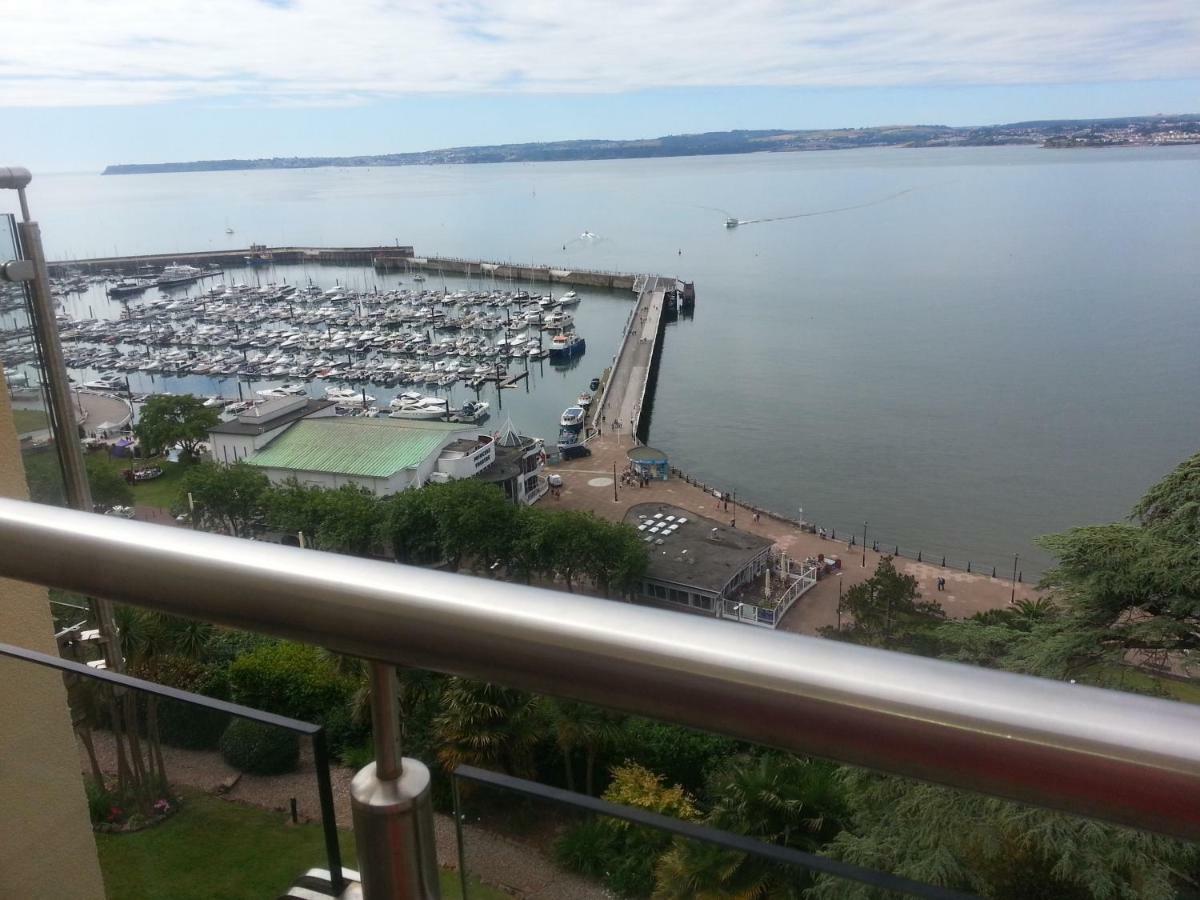 Panoramic Sea Views, Sleeps 4, Torquay Lägenhet Exteriör bild